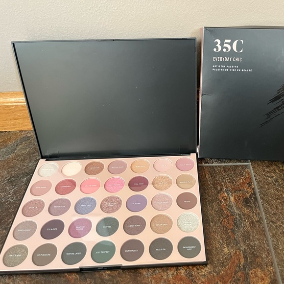 Morphe Other - New- Morphe 35C Everyday Chic Artistry Palette
